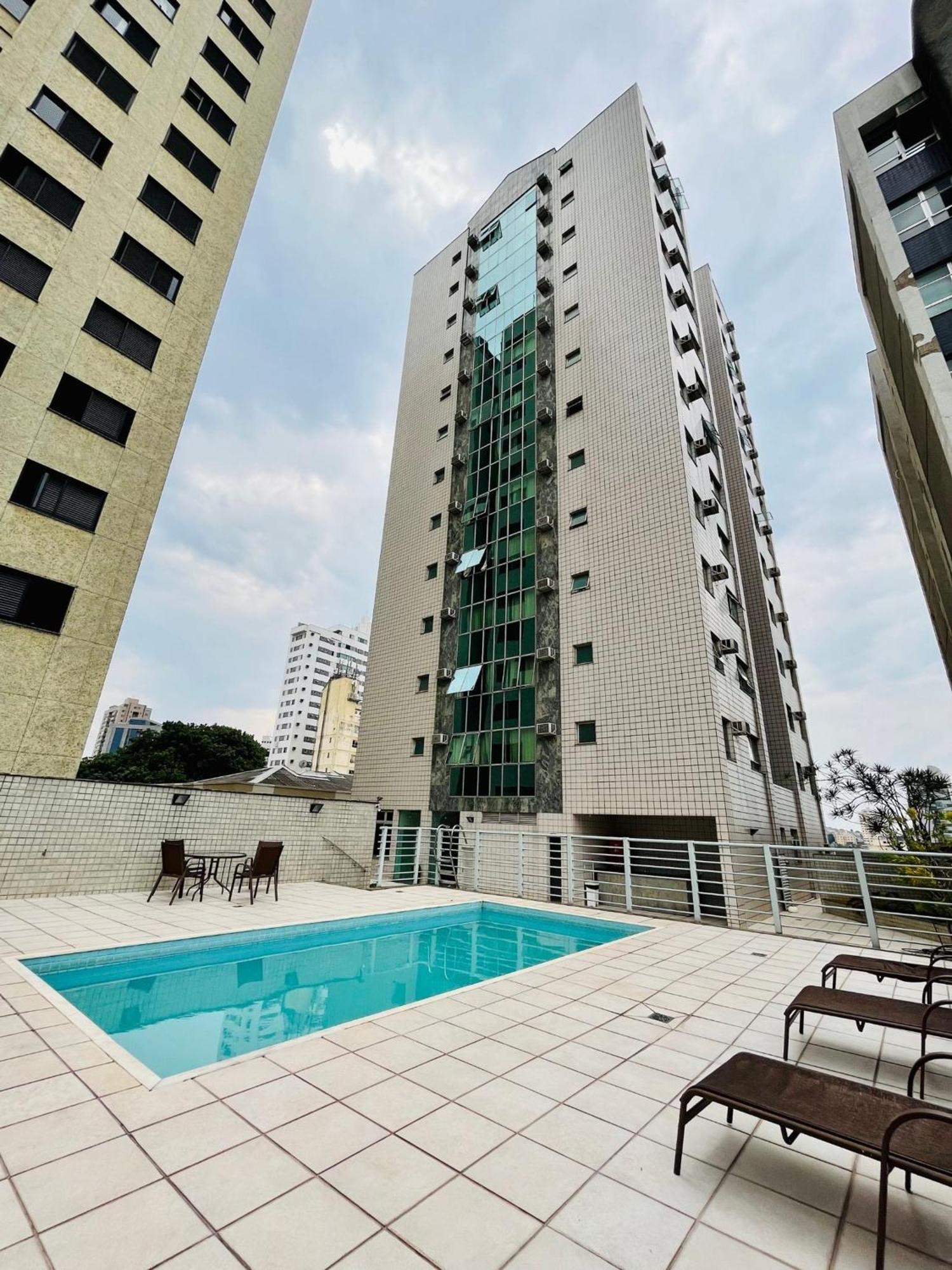 Lk Barro Preto 5 Apartment เบโลโอรีซอนชี ภายนอก รูปภาพ
